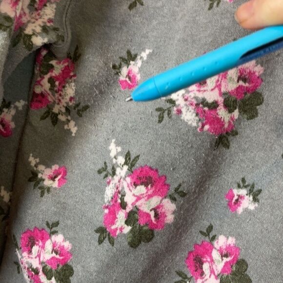 NoBo cute grey and pink floral sweatshirt M - Picture 6 of 10